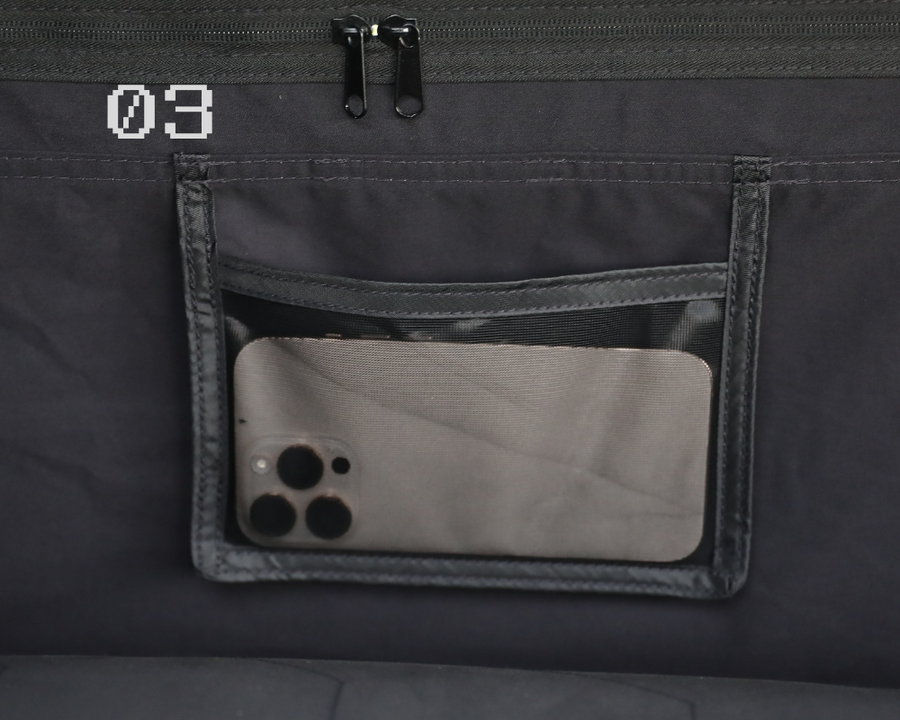 Interior pockets for your phone and other essentials.
